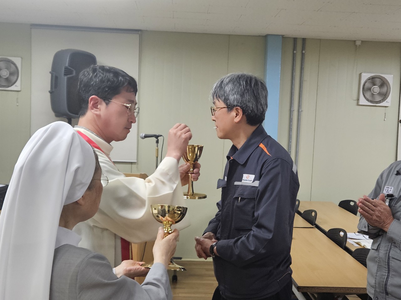 장승포 성당 리멤버_사진_20250516_28.jpg