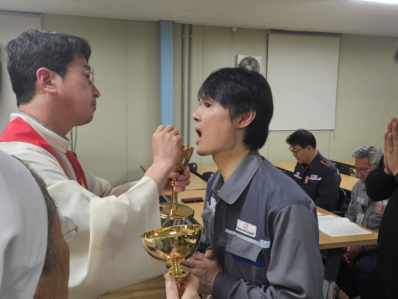 장승포 성당 리멤버_사진_20250516_9.jpg