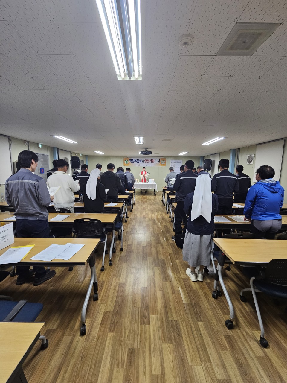 장승포 성당 리멤버_사진_20250516_57.jpg